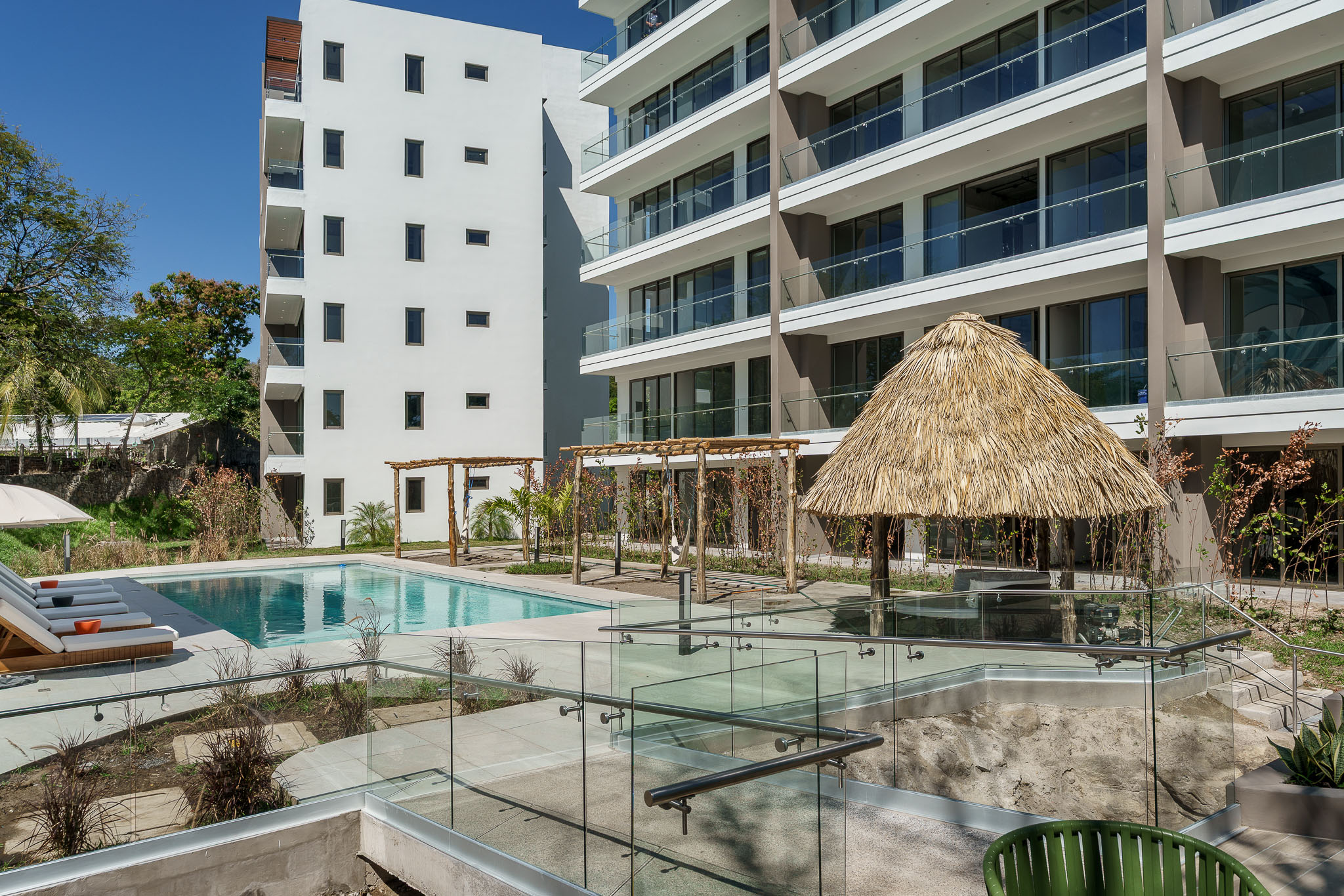 Zonset Surf Residences — 2