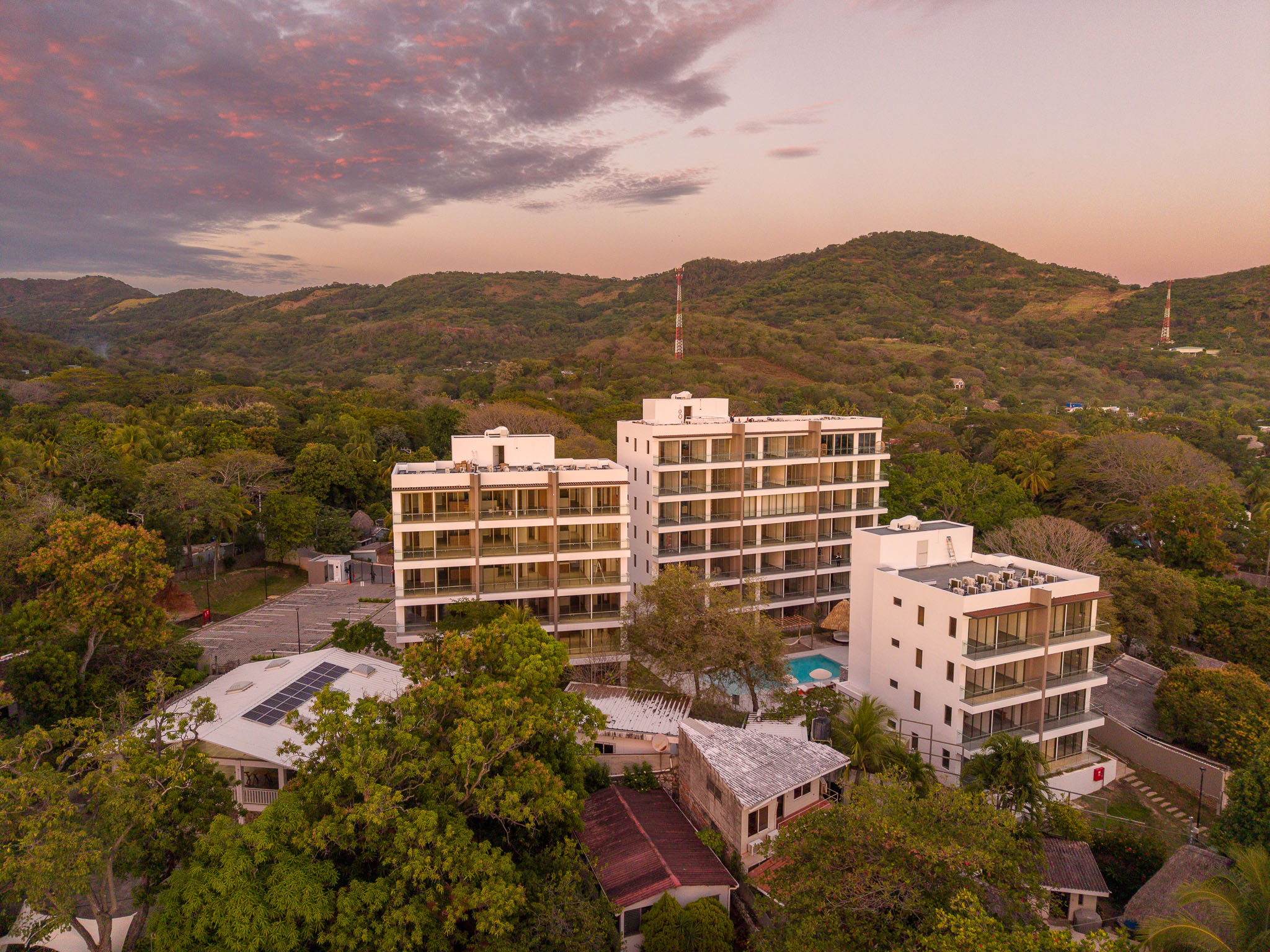 Zonset Surf Residences
