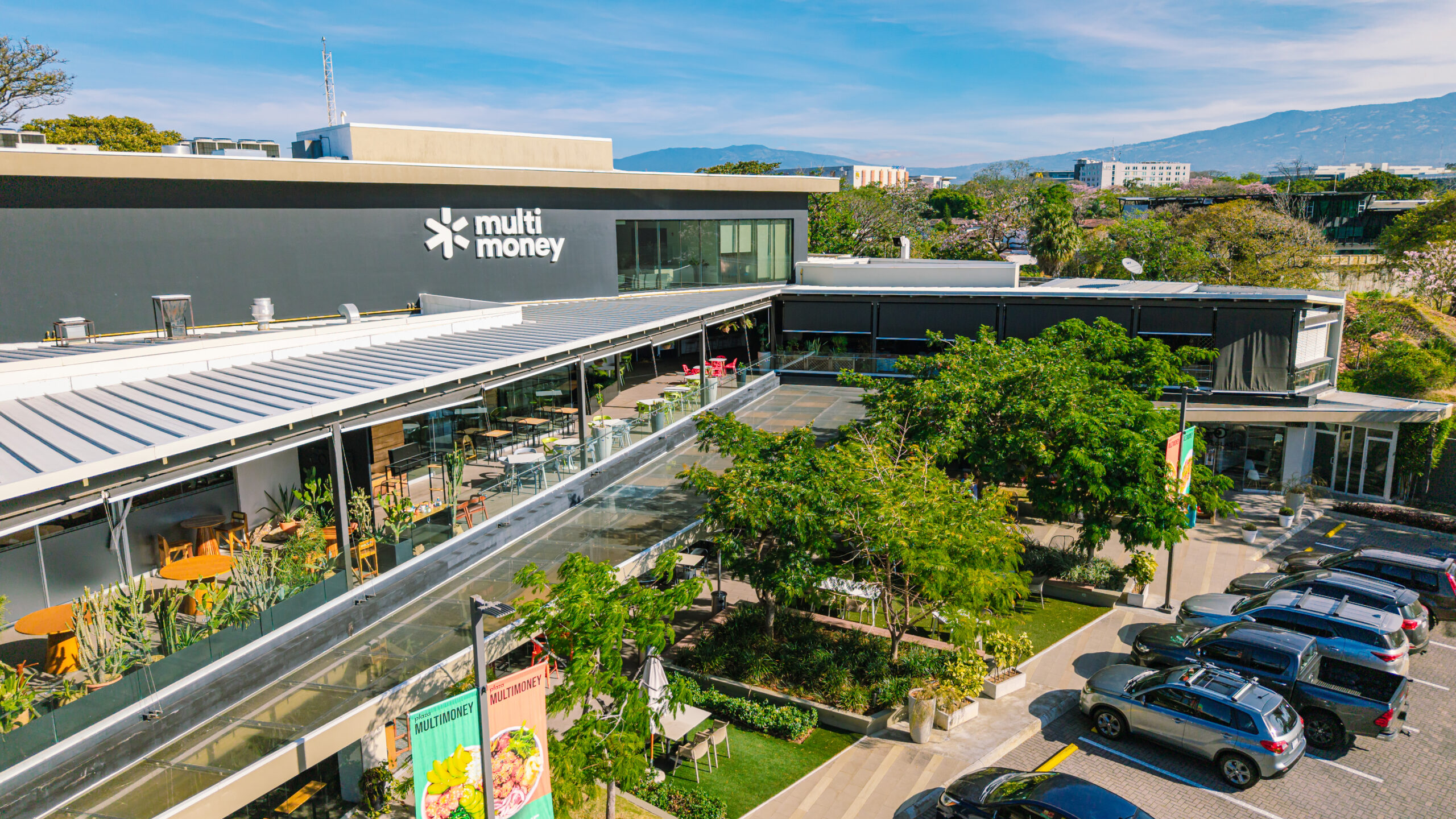 Plazas that move a region
